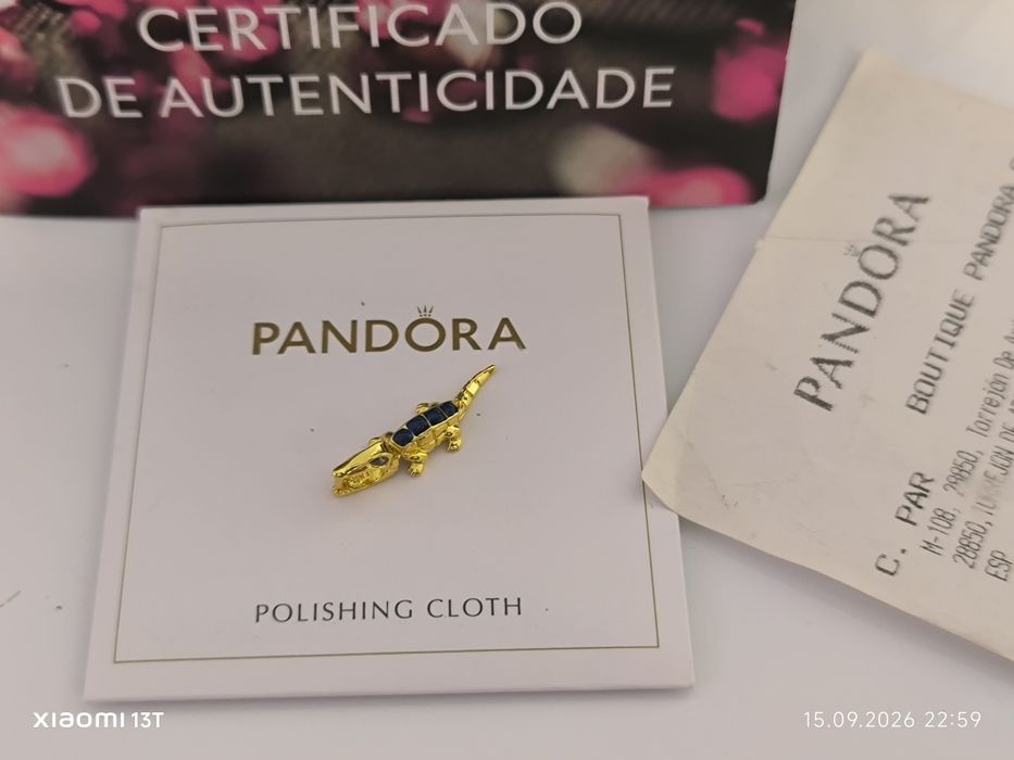 Charm Pandora crocodil