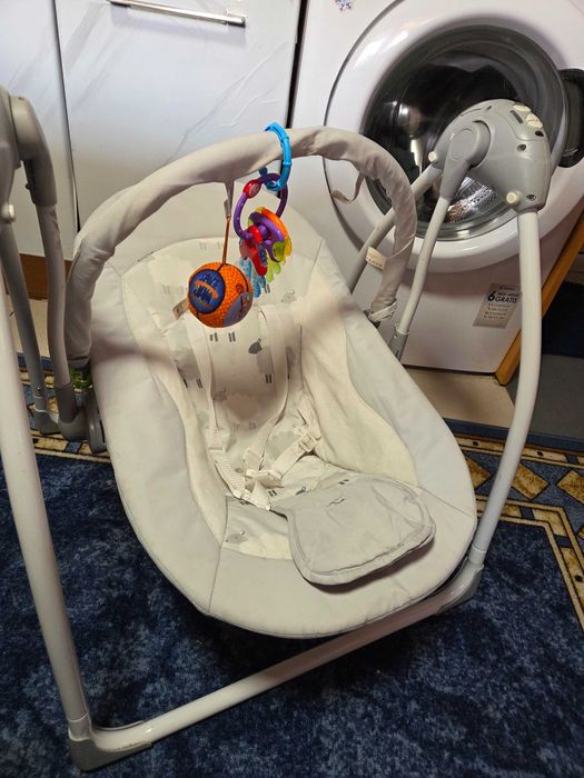 Люлка  на батерии cuggl