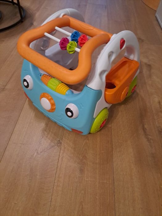 B-Kids интерактивна играчка/проходилка