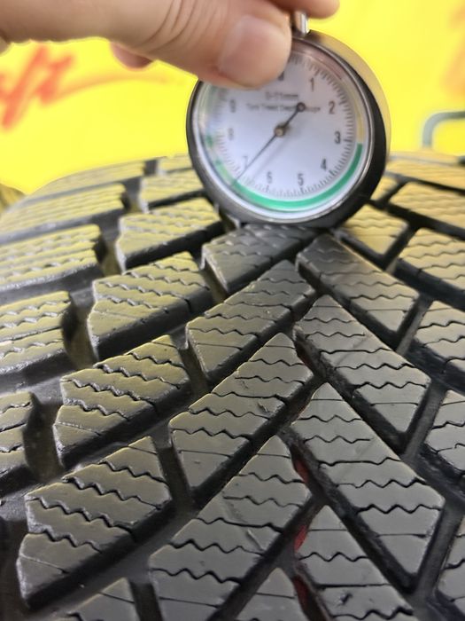 215/55R17 Bridgestone 2024-20 7-6mm stare foarte buna