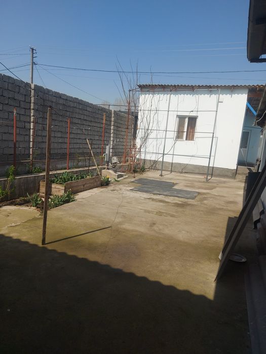 Не маклер. Сдаётся квартира своя