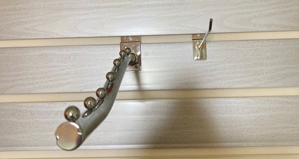 Кронштейн для вешалки