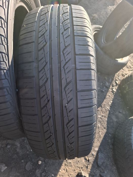 Vand 2 anvelope 255 60 18 nexen bune de vara