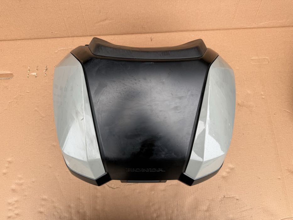 Куфар за мотор Honda Forza