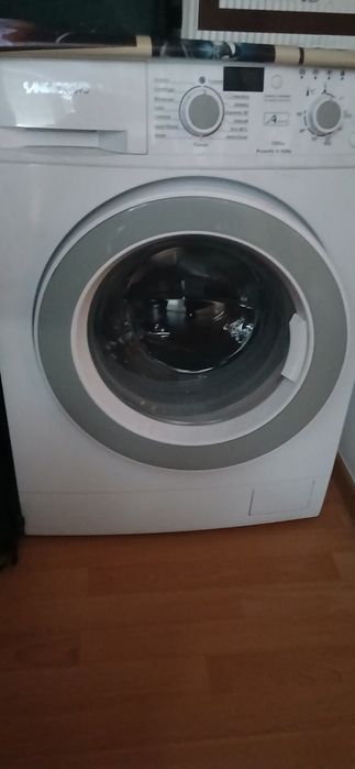 Mașină de spălat rufe