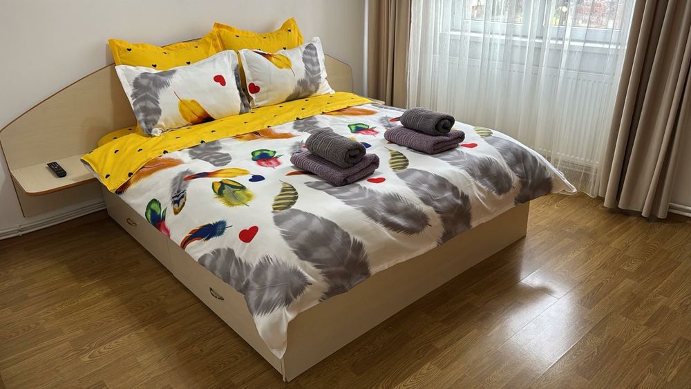 Chirie apartament, persoana fizica inchiriez apartament cu trei camere