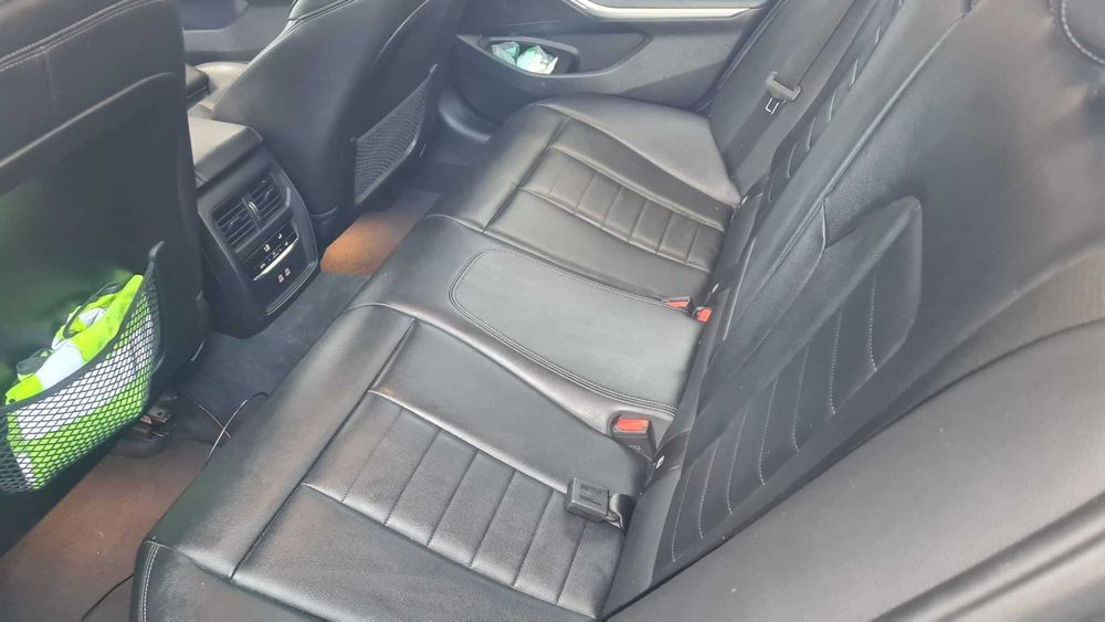BMW 320 D xdrive, Luxury Line, Piele , Adaptive Cruise Control ,sedan