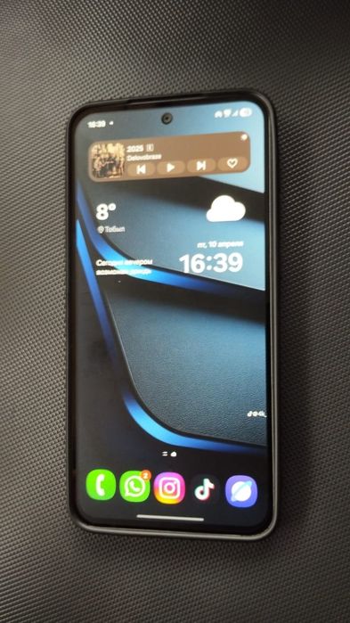 Samsung A36 5G .