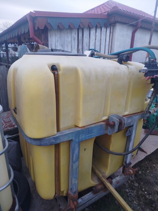 Tractor U 445 fab 2002 și utilaje