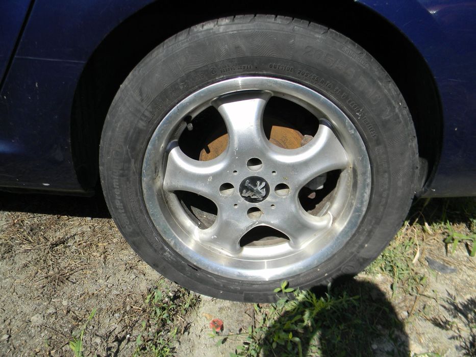 Dezmembrari  Peugeot 307  2000  > 0000 2.0 Benzina