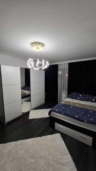 Продавам тристаен апартамент в Овча купел 2