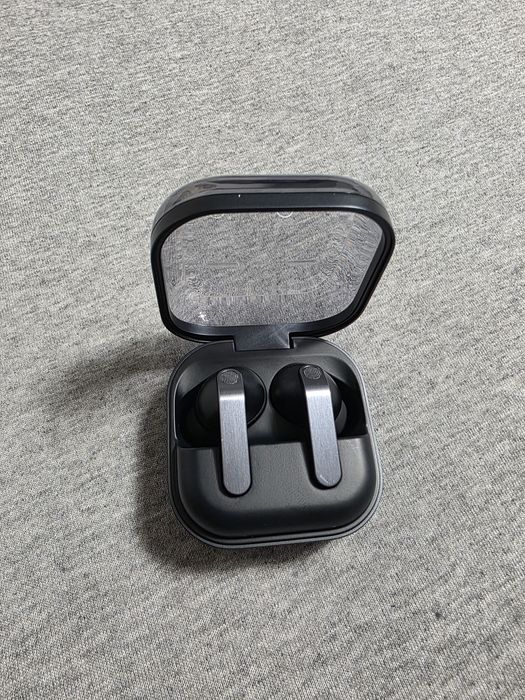 Casti Samsung galaxy buds 4 pro