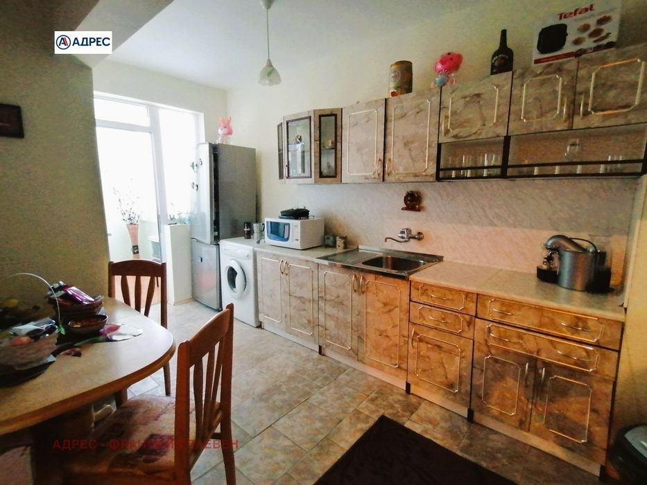 3-стаен в Плевен-9-ти квартал площ 116 цена 185000 - снимка 3