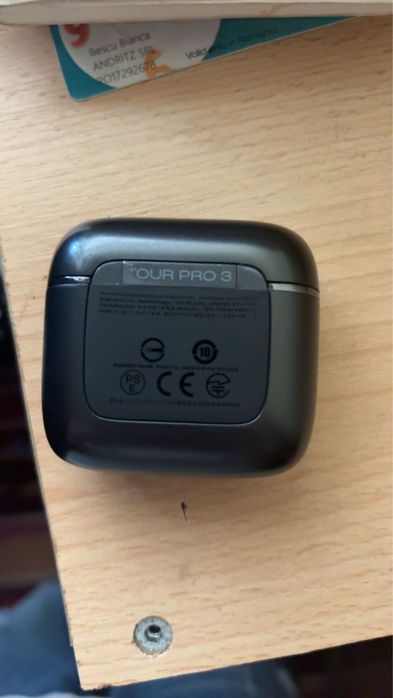 VAND Casti jbl TOUR PRO 3