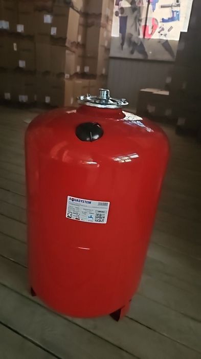 Aquasystem расширительный бак для ГВС и бак для отопления