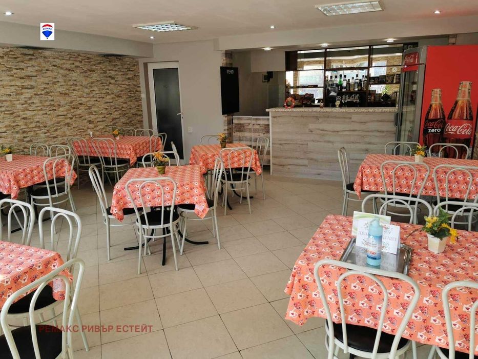 Продава се Заведение в Русе, Здравец Изток - 102 кв.м за 1039 €/кв.м - Снимка #4