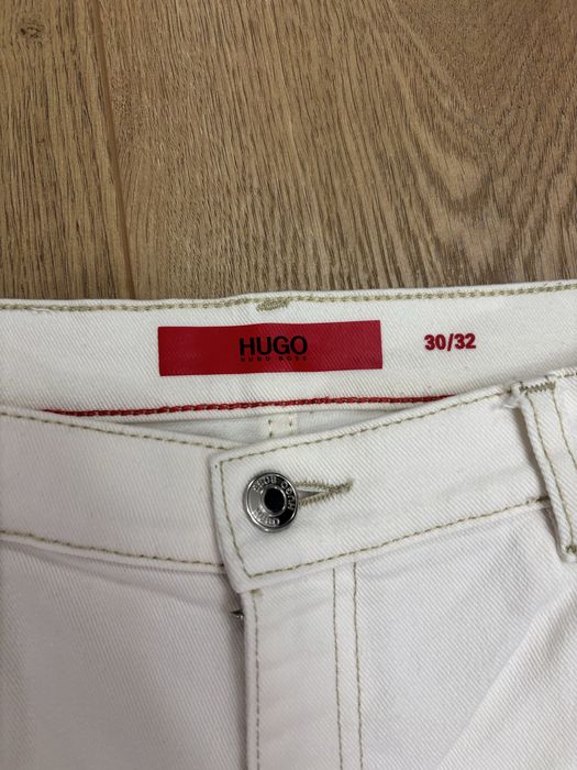 Бели дънки HUGO BOSS