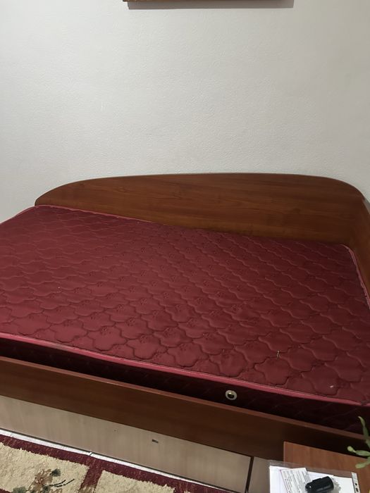 Продам кровать 110*200