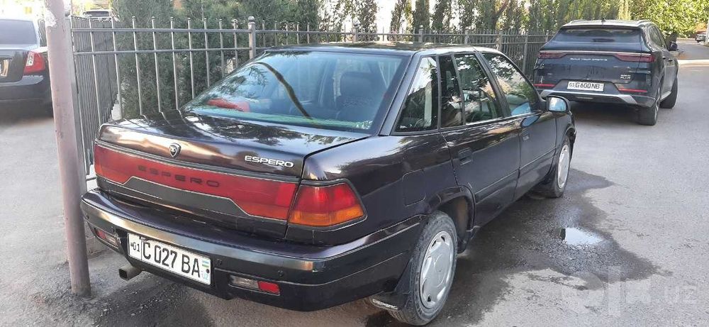 машина Эсперо 1993 год