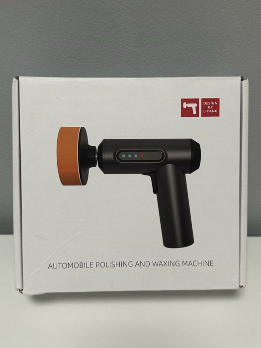 Masina de Polisat Auto Portabila. Se vand si separat 3 Discuri Polish