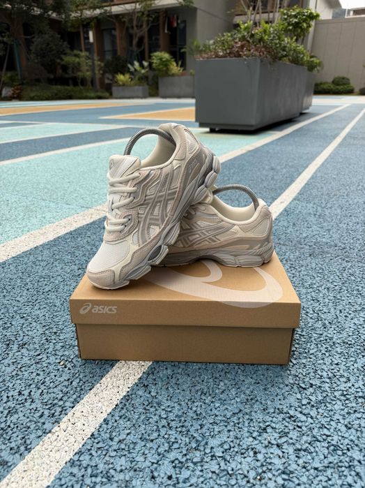 Asics Gel-Nyc Cream Grey