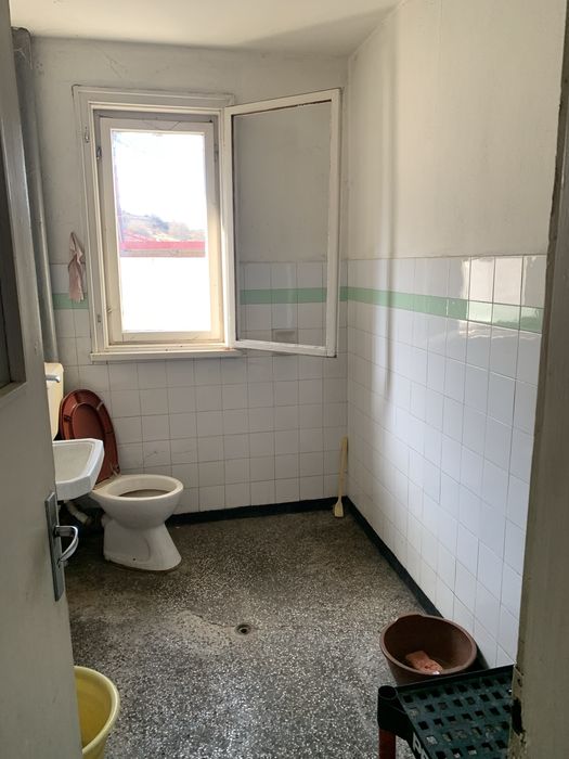 Продава се Къща в Етрополе - 250 кв.м за 219 €/кв.м - Снимка #8