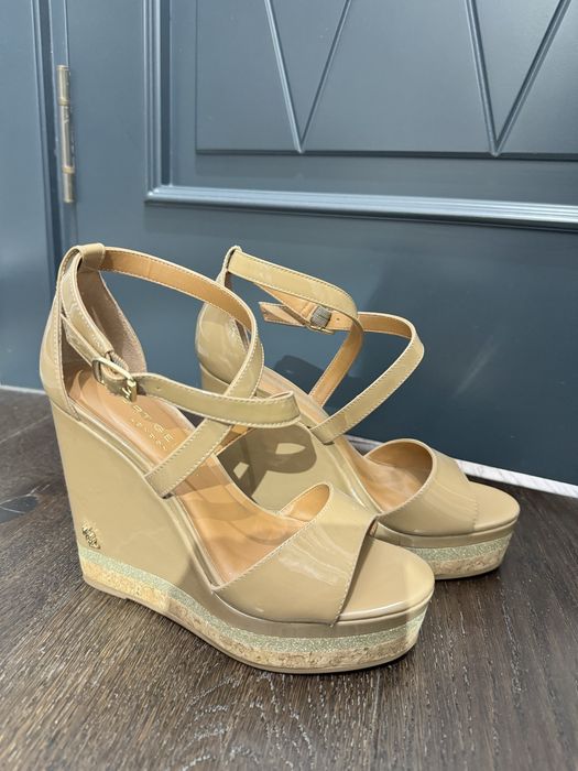 Женские туфли новые