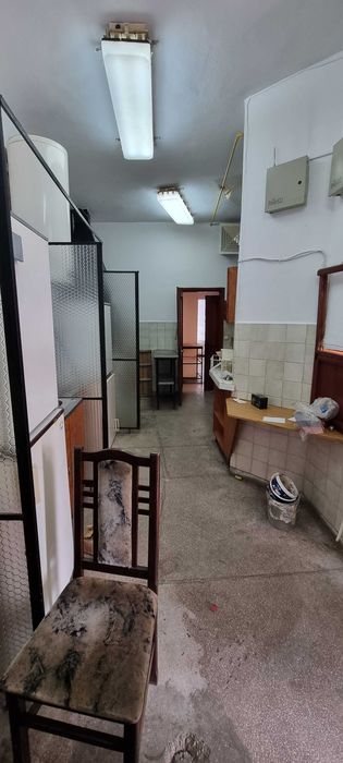 ТО-79-Продава се кафе - аперитив и магазин в квартал 'Варош'