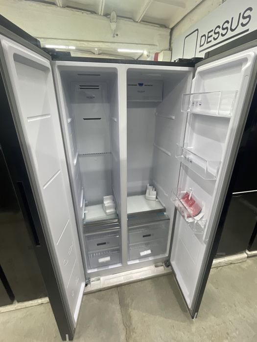 Продам Холодильник KONKA KRSB-600BCG