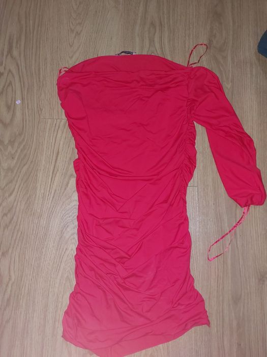 Rochie roșie scurta zara