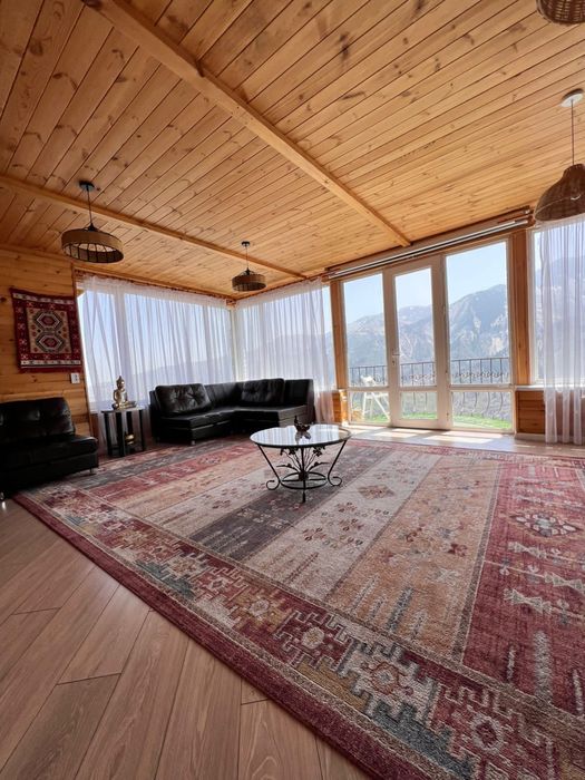 «Дом ,коттедж в горах алматы