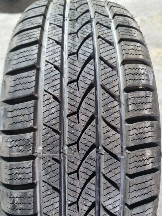 1 x buc Anvelope Allseason 185/55/R15 82H Falken Euroall Season AS200 Montaj inclus.