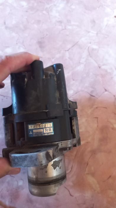 Продам трамблёр на Мицубиси