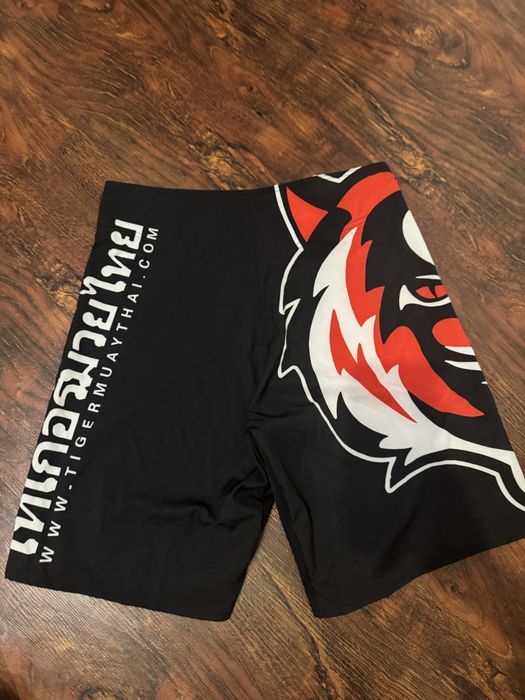 къси панталони Muay Thai Tiger