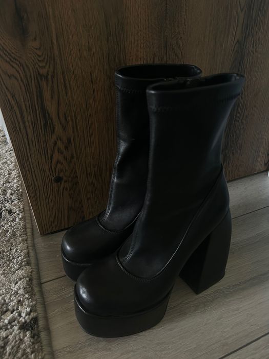 Новые,трендовые сапоги как у кукол Bratz