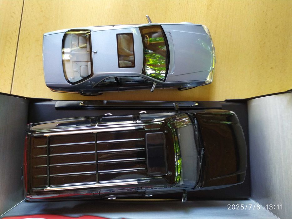 1 : 18 Метален модел на Cadillac Escalade ESV 2003, Ricko