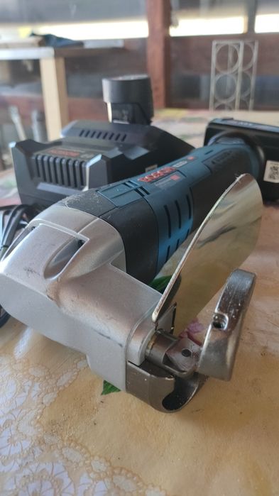 Foarfeca electrica Bosh