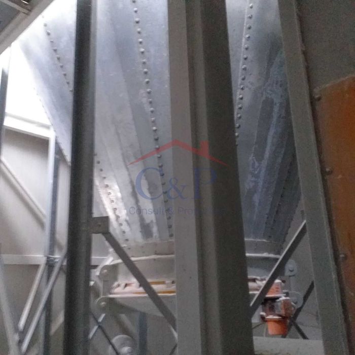 Продава се Промишлена сграда в Велико Търново, Център - 5000 кв.м за 123 €/кв.м - Снимка #5