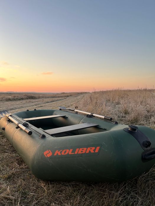 Продам лодку колибри