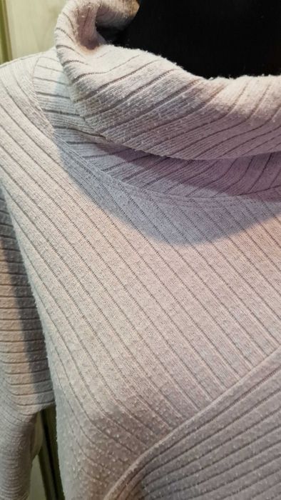 Продам кофточку бренда LALIS