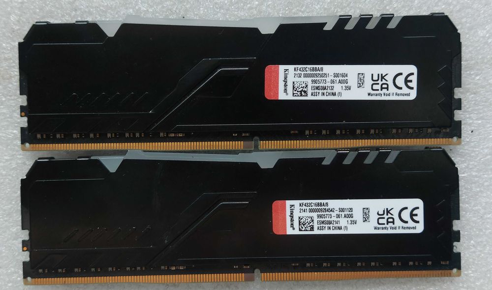KIT Memorii 16GB(2X8GB) DDR4 3200Mhz KINGSTON Hyperx Beast RGB