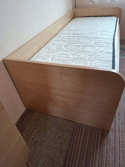 Pat pentru o persoană