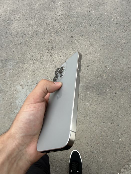 iPhone 15 Pro Max