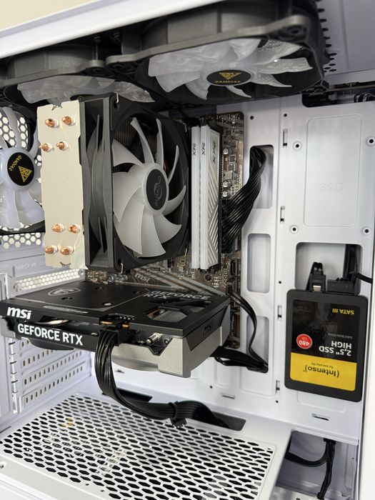 Sistem PC AMD Ryzen 7 5700X - 16GB RAM - RTX 5050 8GB - 500GB - Windows 11