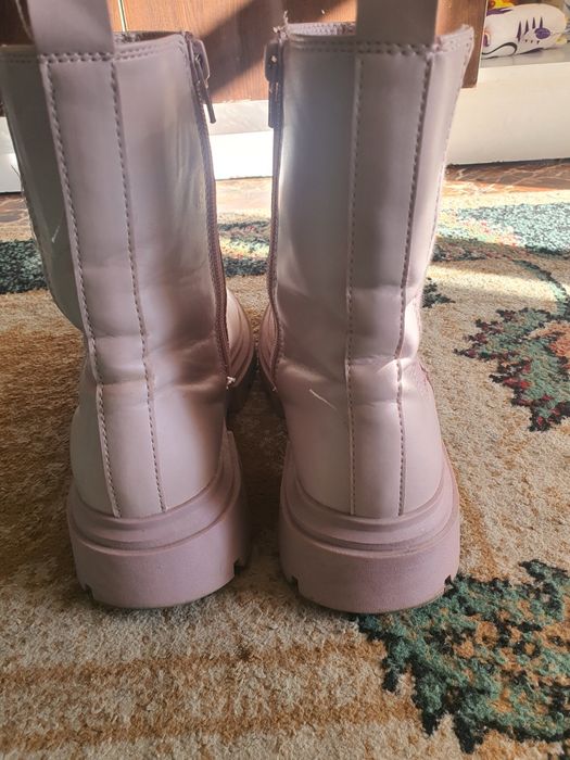 Ghete ZARA marimea 37