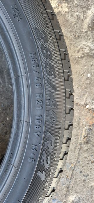 4 anvelope M+S Pirelli,fata 285/40/21,spate 315/35/21.Pret/bucata