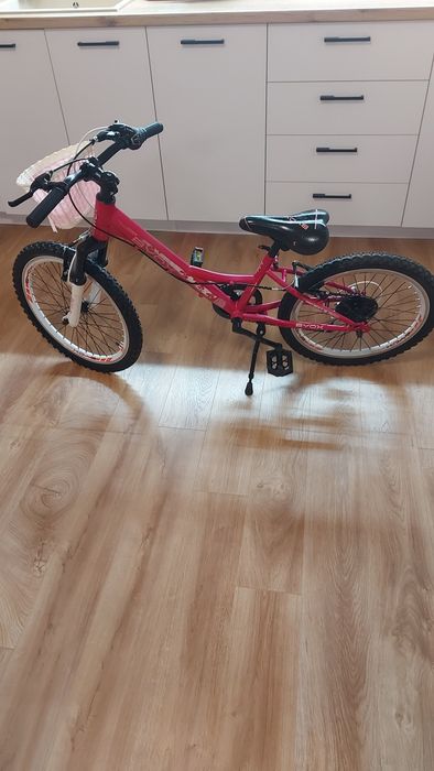 Велосипед за момиче със 6 скорости!