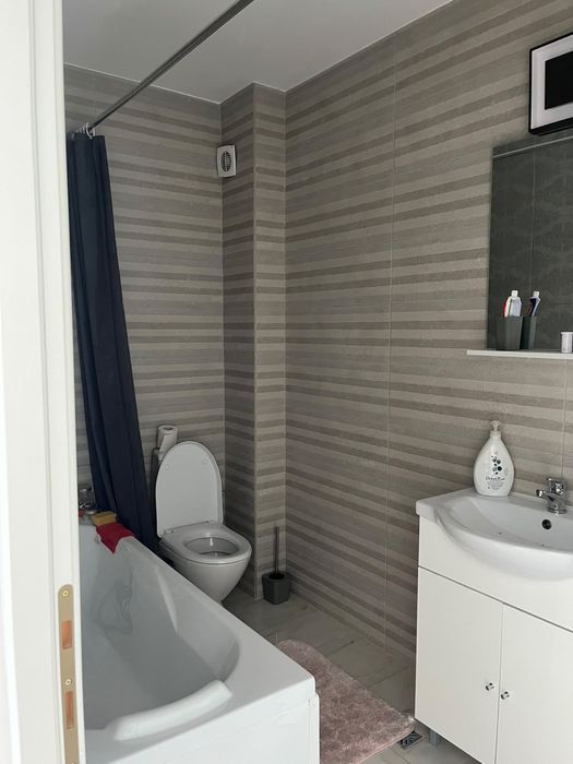 Închiriez apartament cu 2 camere Floresti, str. Tineretului