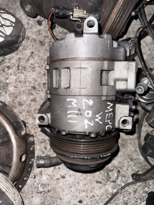 Компрессор кондиционера w124 w202