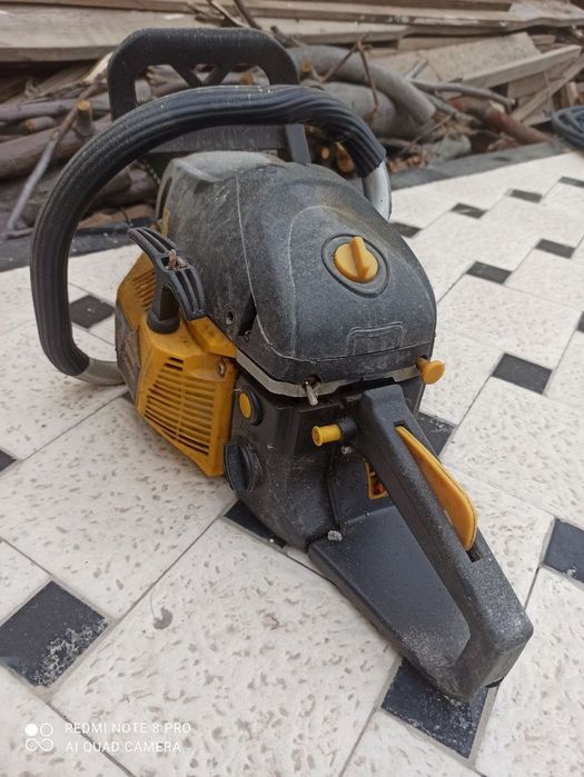 Benzin pila sotiladi